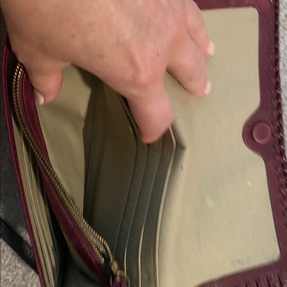 HOBO wallet NWOT - Picture 4 of 6